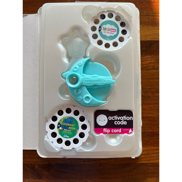 Spin Master-Moonlite Starter Pack-Storybook Projector For Mobile Phones Lot of 5 - Picture 2 of 9